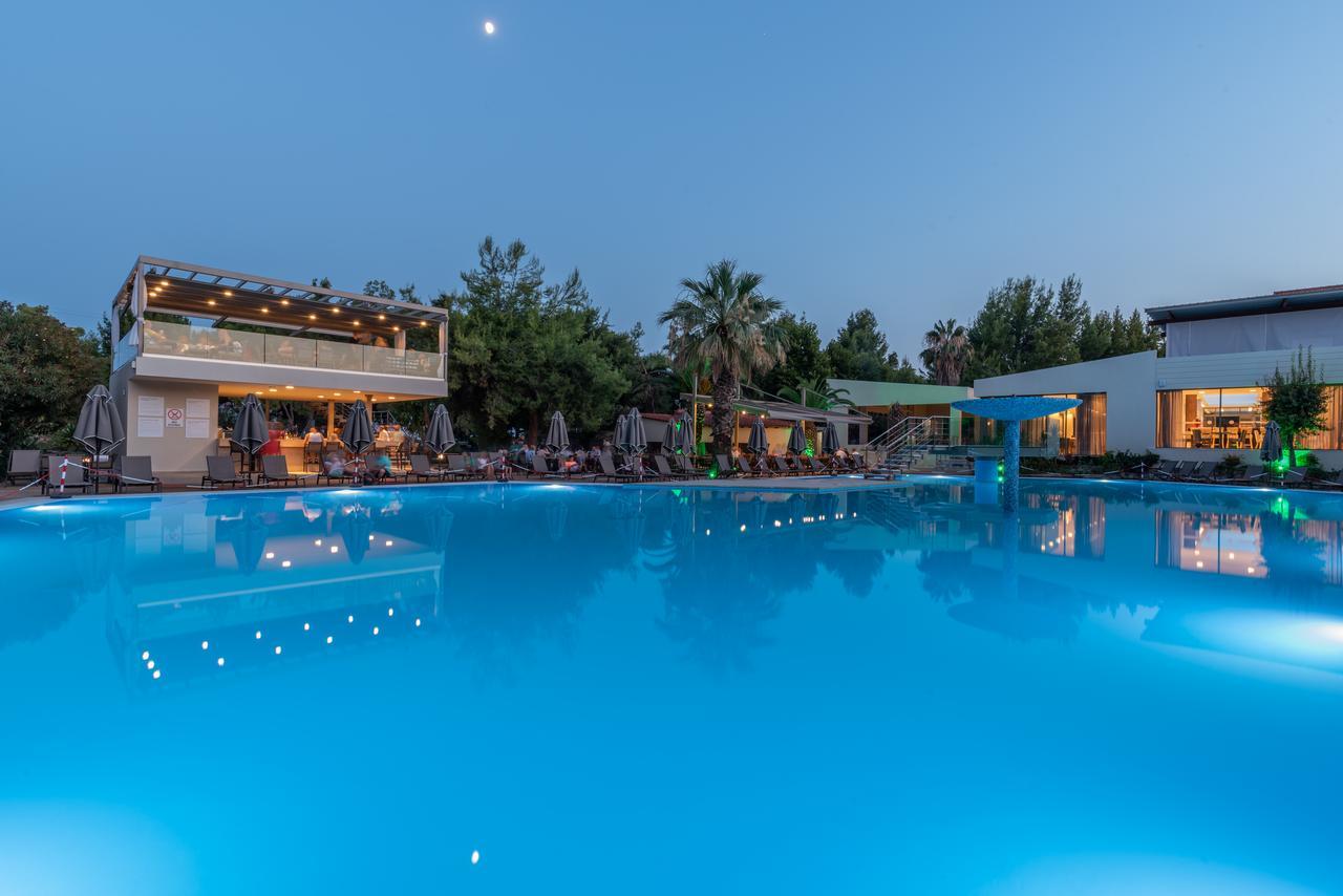 נאוס מרמרס Poseidon Resort Hotel מראה חיצוני תמונה
